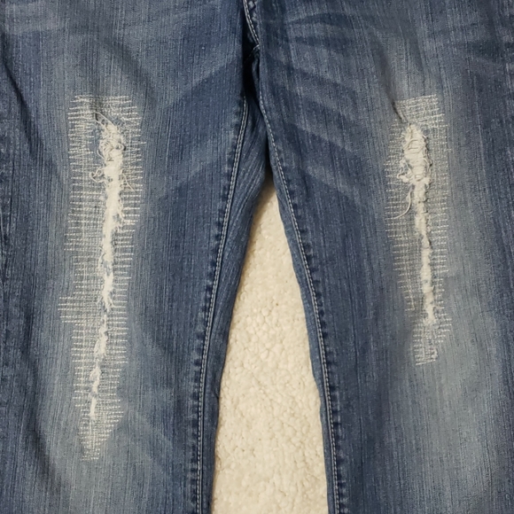 Wrangler Jeans - Picture 3 of 5